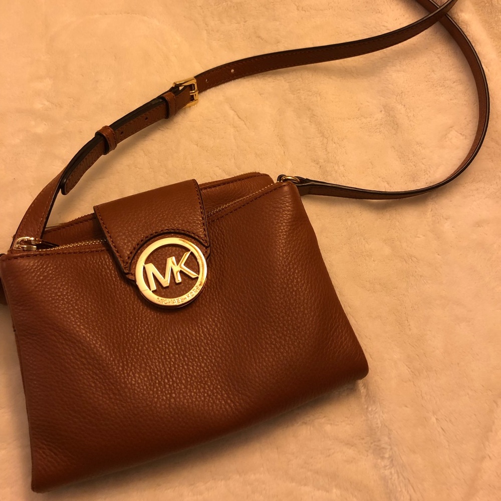 Michael Kors crossbody bag